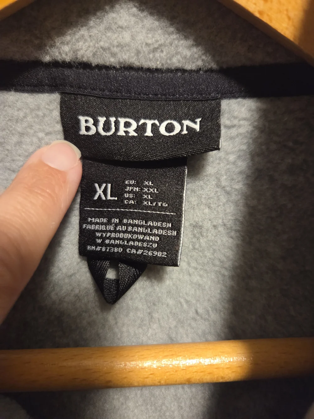 Burton Men's Light Gray Quarter-Zip Pullover with Black Trim